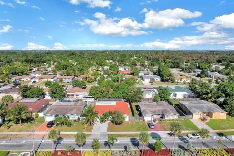 6481 Kimberly Boulevard North Lauderdale FL 33068
