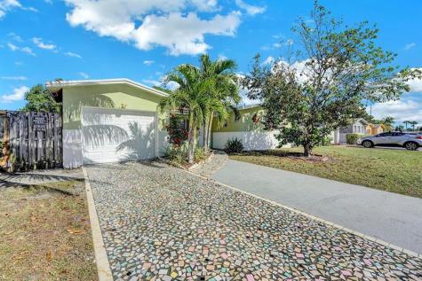 6481 Kimberly Boulevard North Lauderdale FL 33068