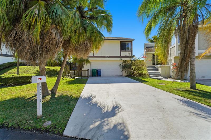 9928 SW 218th Terrace Cutler Bay FL 33190