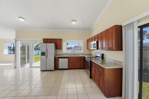 9928 SW 218th Terrace Cutler Bay FL 33190
