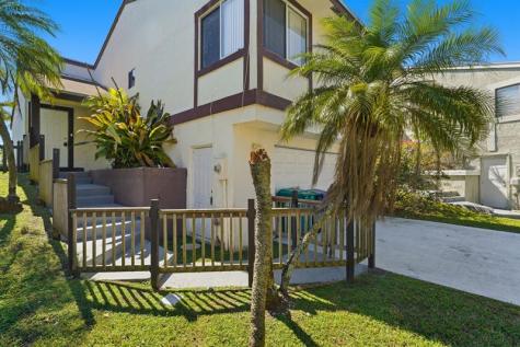 9928 SW 218th Terrace Cutler Bay FL 33190