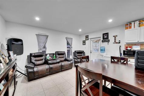 5715 Garfield Street Hollywood FL 33021