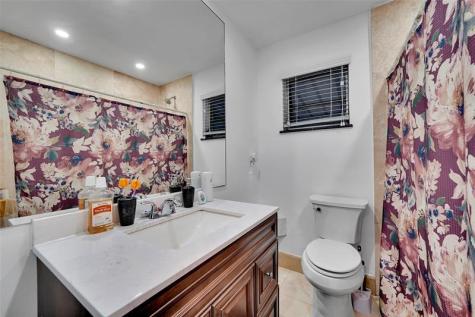 5715 Garfield Street Hollywood FL 33021