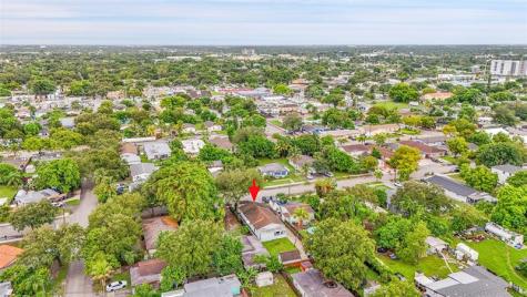 5715 Garfield Street Hollywood FL 33021