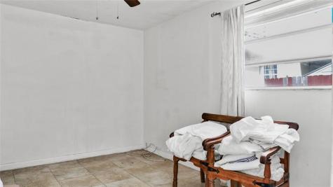 3446 NW 17 Street Miami FL 33125