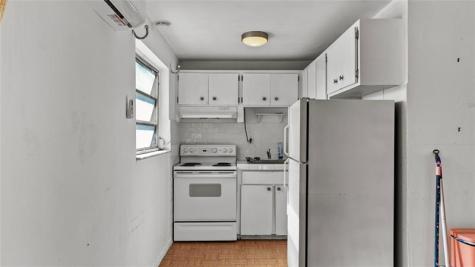 3446 NW 17 Street Miami FL 33125