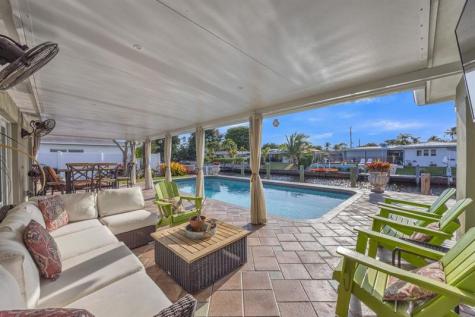 1611 SW 3rd Avenue Pompano Beach FL 33060