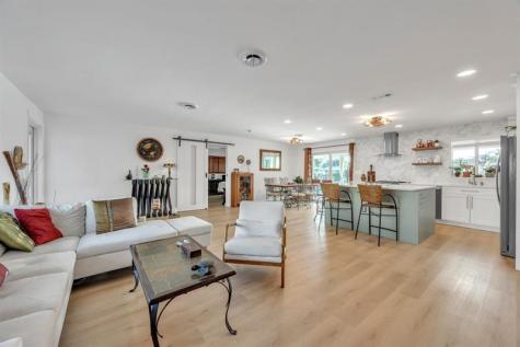 1611 SW 3rd Avenue Pompano Beach FL 33060