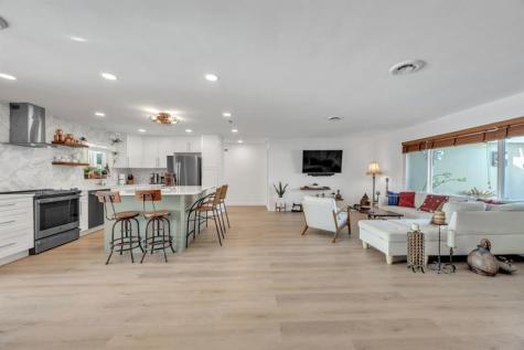 1611 SW 3rd Avenue Pompano Beach FL 33060