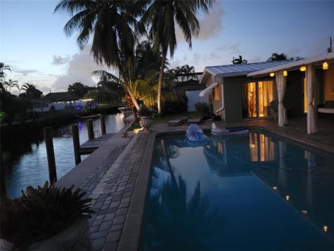 1611 SW 3rd Avenue Pompano Beach FL 33060