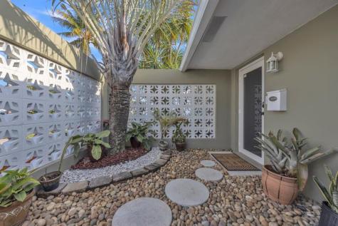 1611 SW 3rd Avenue Pompano Beach FL 33060