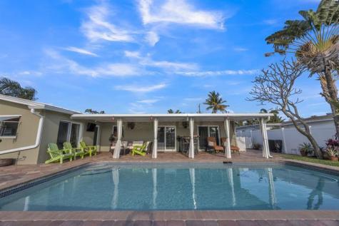 1611 SW 3rd Avenue Pompano Beach FL 33060