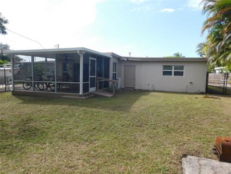 4982 SW 29th Terrace Dania Beach FL 33312