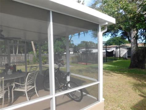 4982 SW 29th Terrace Dania Beach FL 33312