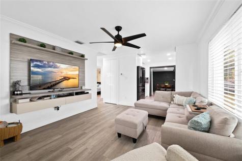 5721 SW 38th Court Davie FL 33314