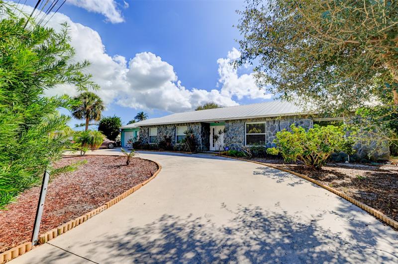 322 S Naranja Avenue Port St Lucie FL 34983