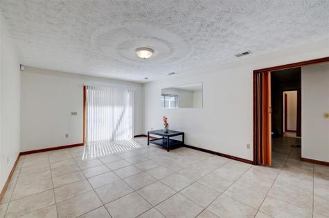 322 S Naranja Avenue Port St Lucie FL 34983