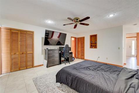 322 S Naranja Avenue Port St Lucie FL 34983