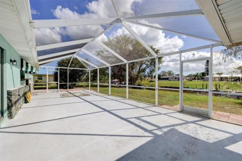 322 S Naranja Avenue Port St Lucie FL 34983