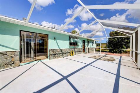 322 S Naranja Avenue Port St Lucie FL 34983
