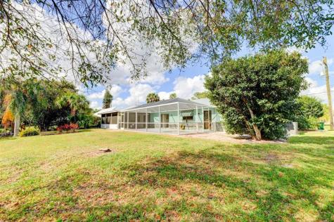 322 S Naranja Avenue Port St Lucie FL 34983