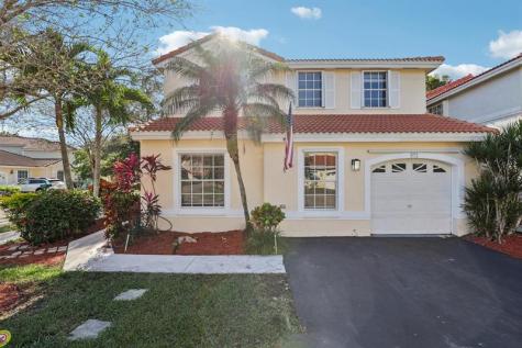 972 Azure Lane Weston FL 33326