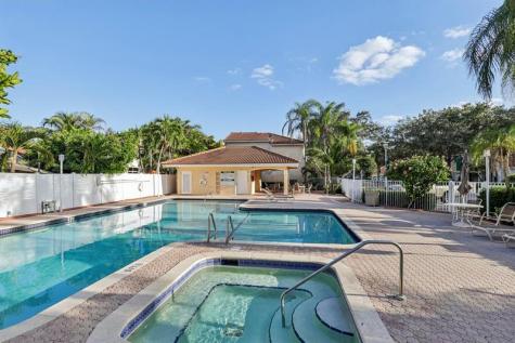 972 Azure Lane Weston FL 33326