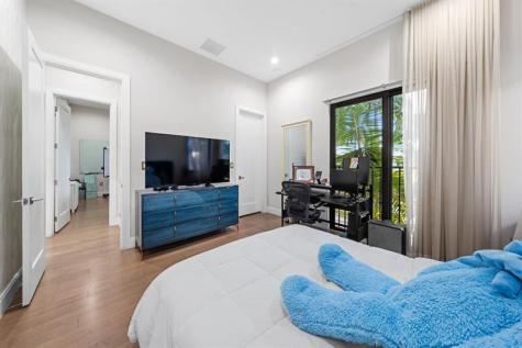 8225 Central Park Boulevard Doral FL 33166