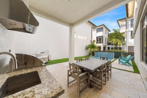 8225 Central Park Boulevard Doral FL 33166