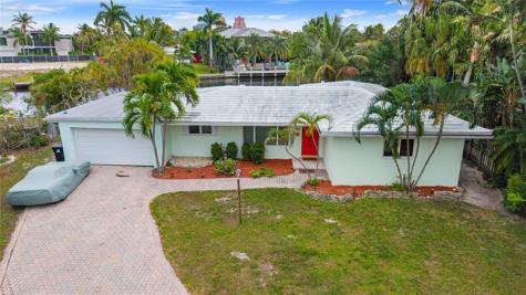 2464 NE 22nd Terrace Fort Lauderdale FL 33305