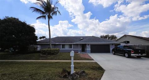 1021 Cherry Lane Wellington FL 33414