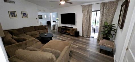 1021 Cherry Lane Wellington FL 33414