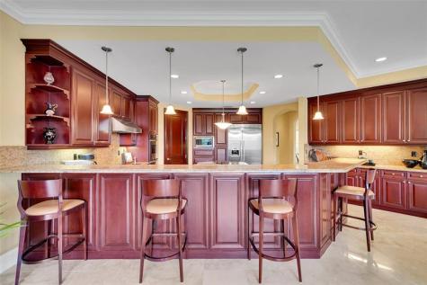 11001 SW 75th Court Pinecrest FL 33156
