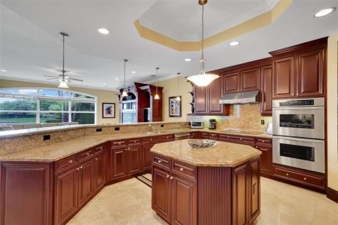 11001 SW 75th Court Pinecrest FL 33156