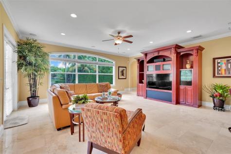 11001 SW 75th Court Pinecrest FL 33156
