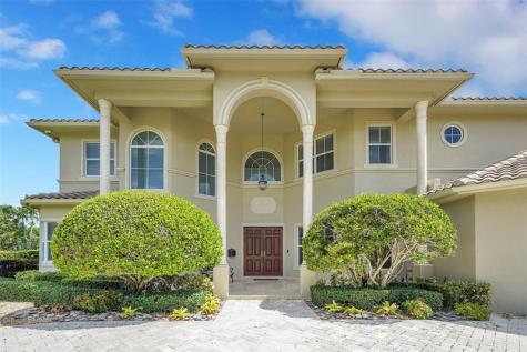 11001 SW 75th Court Pinecrest FL 33156