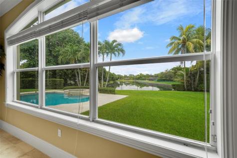 11001 SW 75th Court Pinecrest FL 33156