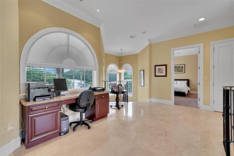 11001 SW 75th Court Pinecrest FL 33156