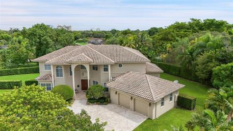 11001 SW 75th Court Pinecrest FL 33156