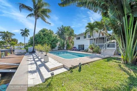 1771 NE 35th Street Oakland Park FL 33334