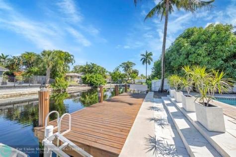 1771 NE 35th Street Oakland Park FL 33334