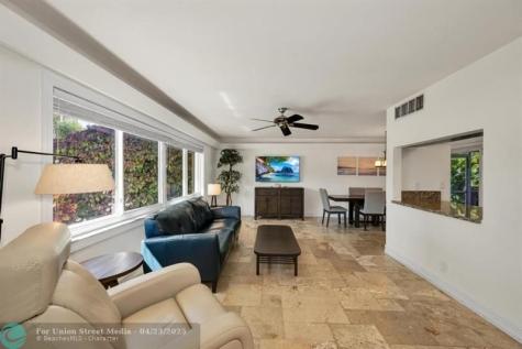 1771 NE 35th Street Oakland Park FL 33334