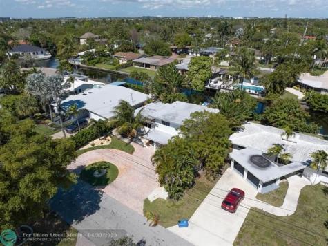 1771 NE 35th Street Oakland Park FL 33334