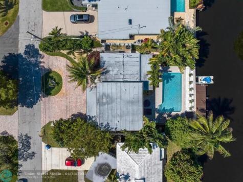 1771 NE 35th Street Oakland Park FL 33334