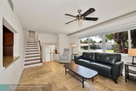 1771 NE 35th Street Oakland Park FL 33334