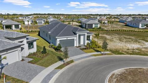 8347 SW Dupuy Way Port St Lucie FL 34987