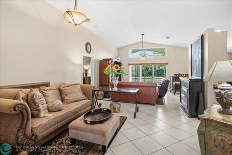 6358 Westchester Club Drive Boynton Beach FL 33437