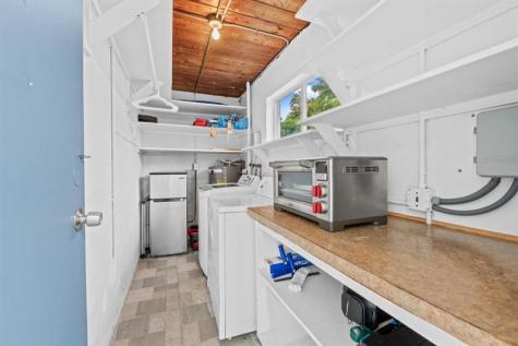 409 NW 27th Street Wilton Manors FL 33311