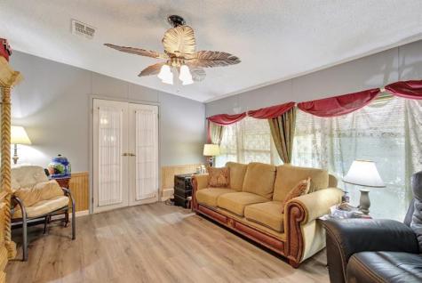6555 Spanish Lakes Boulevard Fort Pierce FL 34951