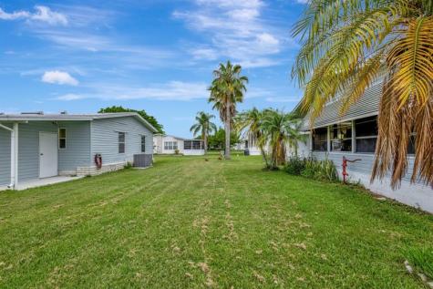 6555 Spanish Lakes Boulevard Fort Pierce FL 34951